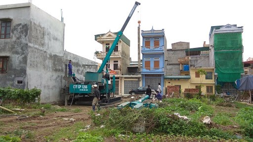 Thi công ép cọc bê tông cho dự án nhà vườn 1 tầng của chú Bắc Đông Tảo Hưng Yên